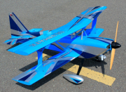 Ultimate Biplane 1363mm 20-26cc Bensinmotor ARF