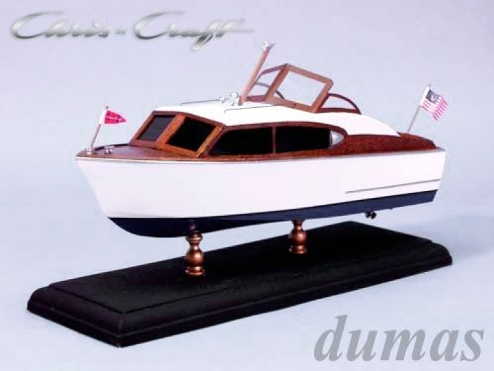 Chris-Craft 24\' Sedan Cruiser 305mm Träbyggsats i gruppen Katalog / Fabrikat / D / Dumas / Båtmodeller hos Minicars Hobby Distribution AB (DU1707)