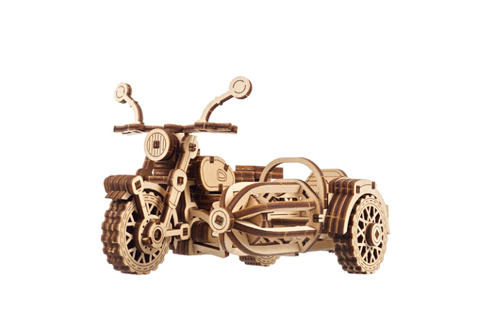 Ugears Hagrid´s Flying Motorbike Harry Potter i gruppen Katalog / Bygghobby / Byggsatser Trä & Metall / Träbyggsatser Mekaniska hos Minicars Hobby Distribution AB (UG70212)